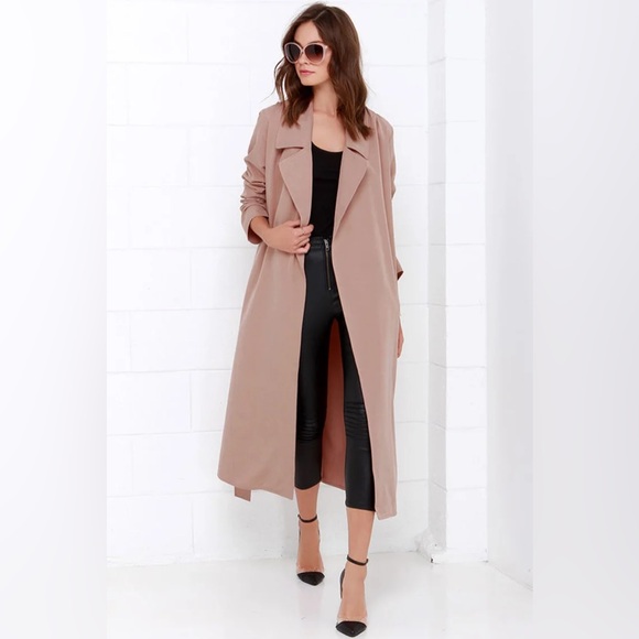 Forever 21 Jackets & Blazers - Forever 21 Blush Trench Coat